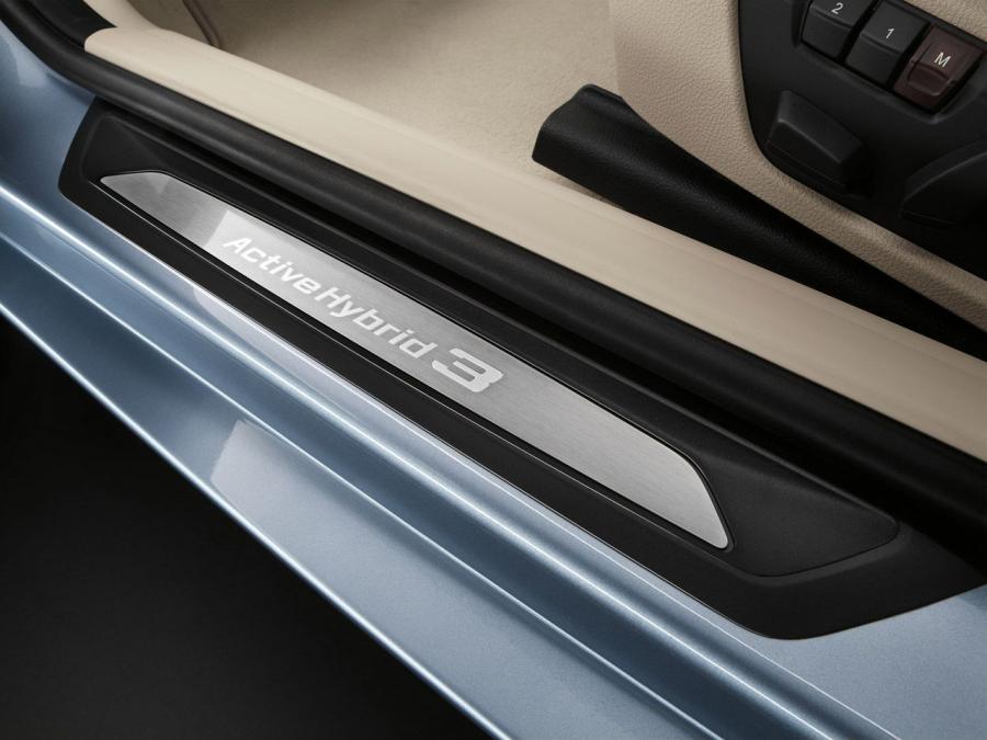  BMW 3-Series 2012 года  (фото 93 из 191)
